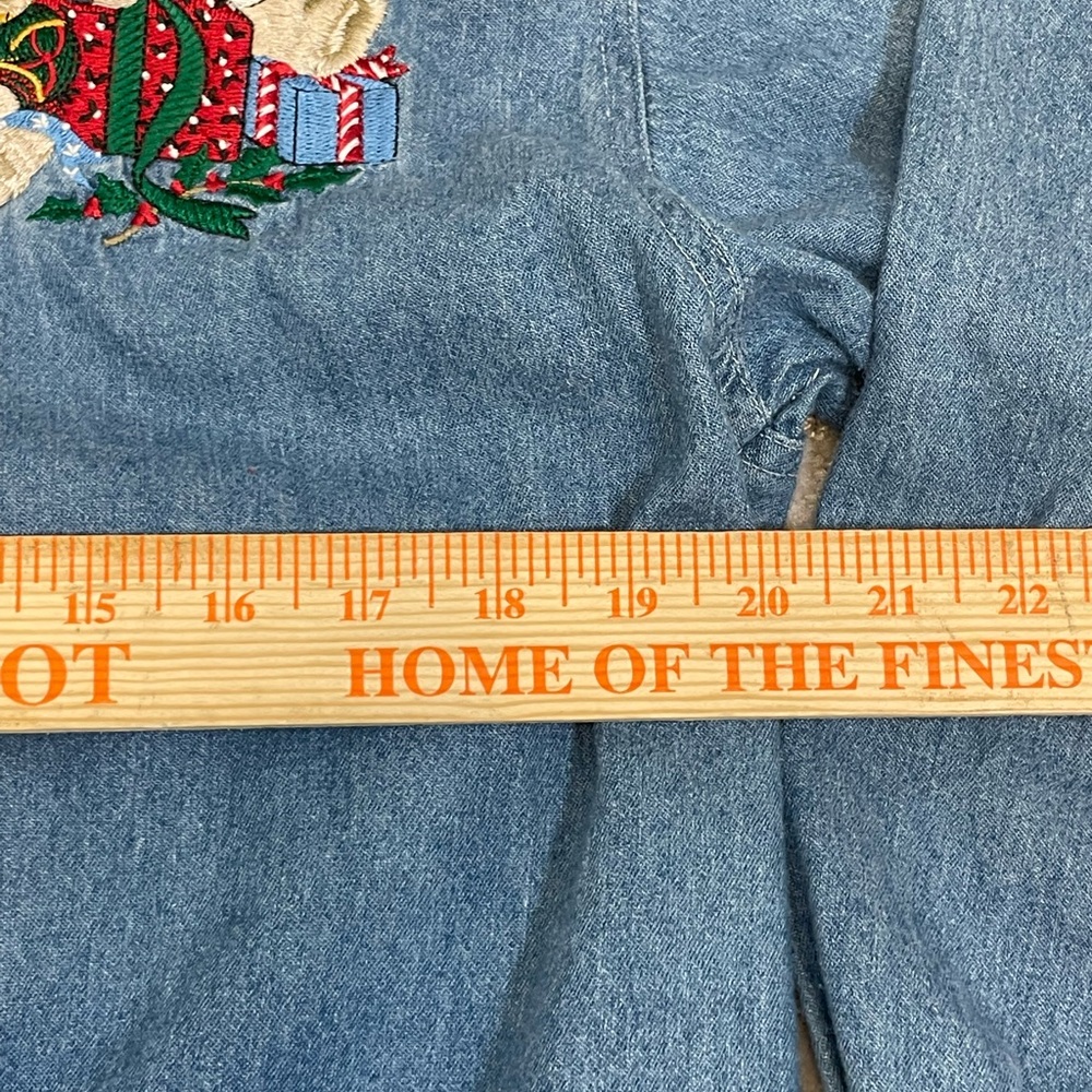 Vtg Quizz Women's 90’s Chambray Christmas  Embroidered Teddy Bear Shirt Size L - Picture 5 of 7